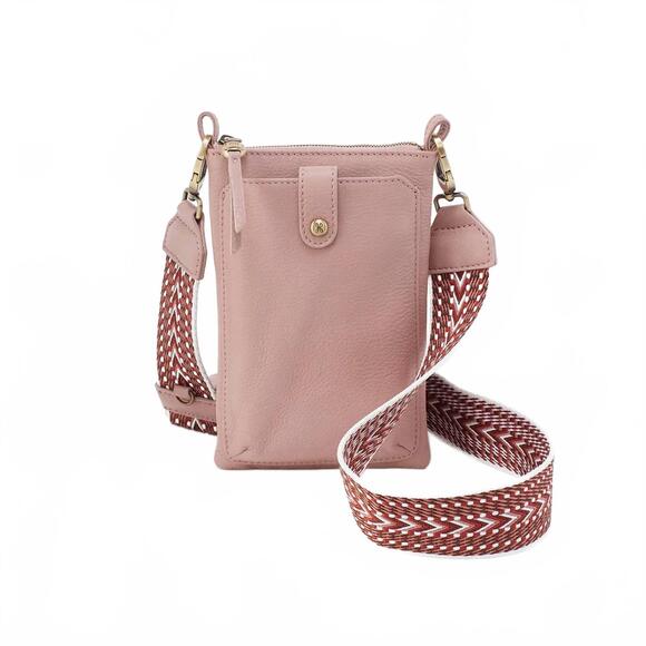 HOBO Handbags - NEW HOBO cass phone crossbody bag in blush